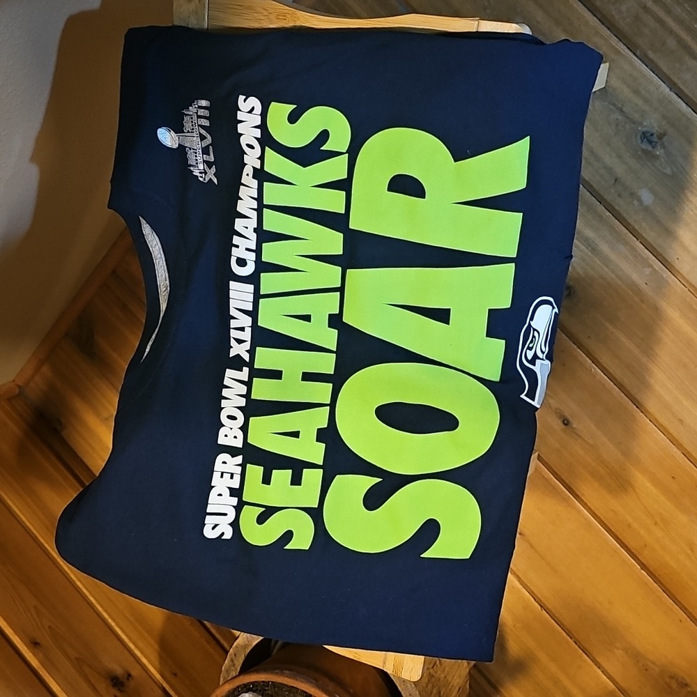 Mens large nike seattle Seahawks superbowl tee shirt new wo tags